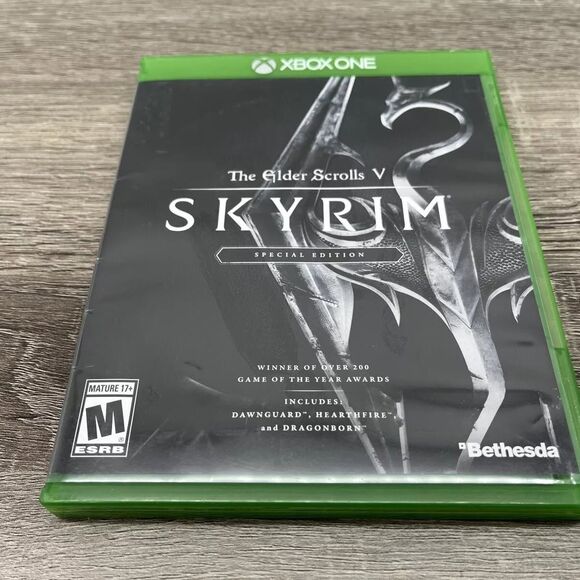 The Elder Scrolls V: Skyrim-Special Edition (Microsoft Xbox One, 2016) - Picture 1 of 3